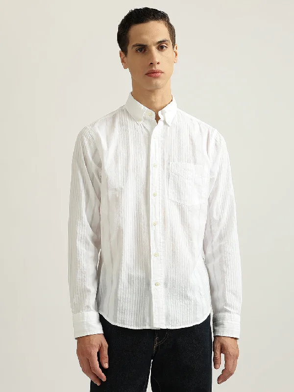 Men's short-sleeve lightweight wool top-Gant Men White Striped Buttoned Down Collar Full Sleeves Shirt