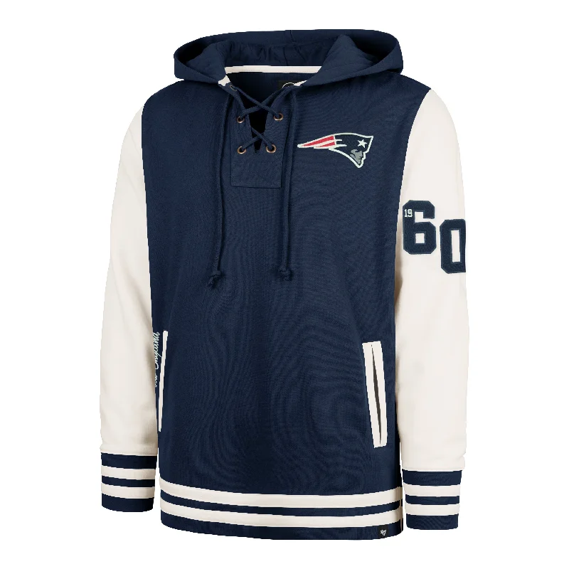 Men's hoodie with raised texture-NEW ENGLAND PATRIOTS LETTERMAN FIELD LATERAL '47 LACER HOOD