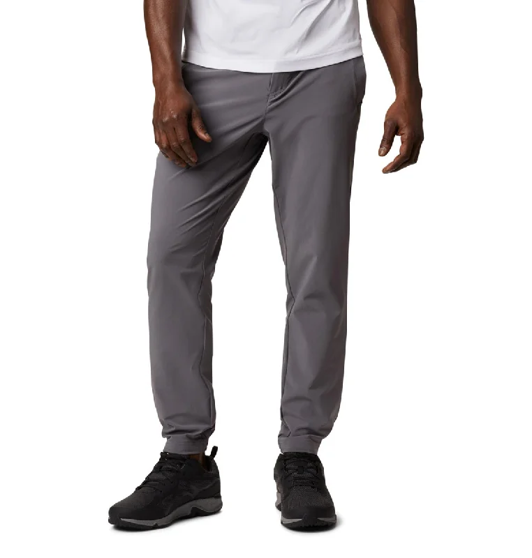 men's relaxed white cargo pants-Men's Lodge Woven Jogger Pants