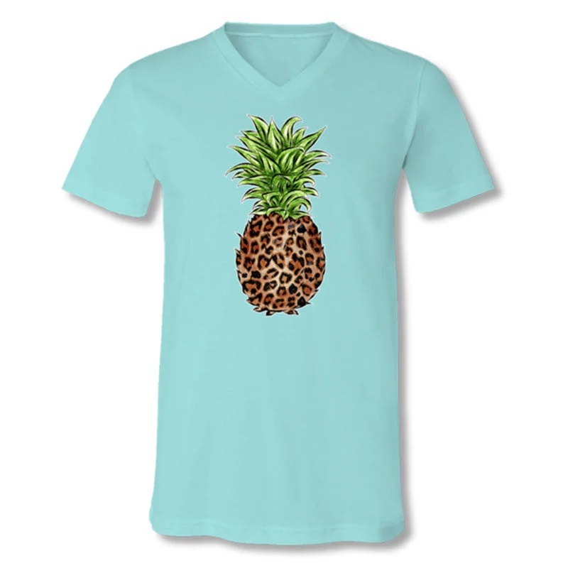 Men's short-sleeve climbing red tee-SALE Sassy Frass Preppy Leopard Pineapple V-Neck Canvas T-Shirt